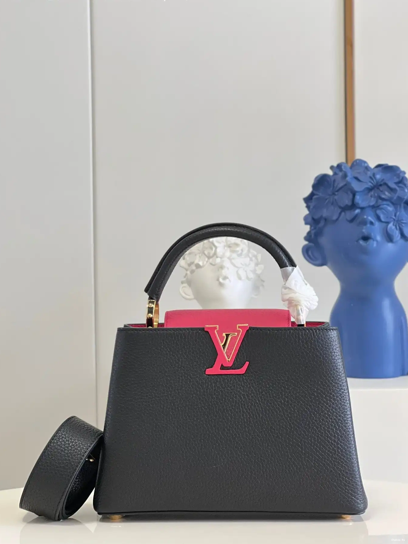VUITTON BB LOUIS CAPUCINES 0519